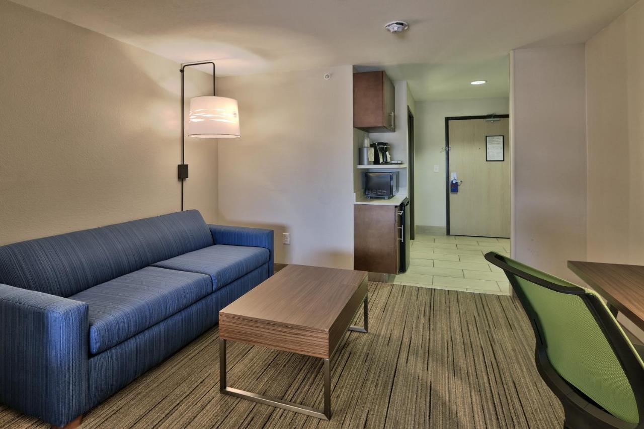 Holiday Inn Express & Suites Portales By Ihg מראה חיצוני תמונה