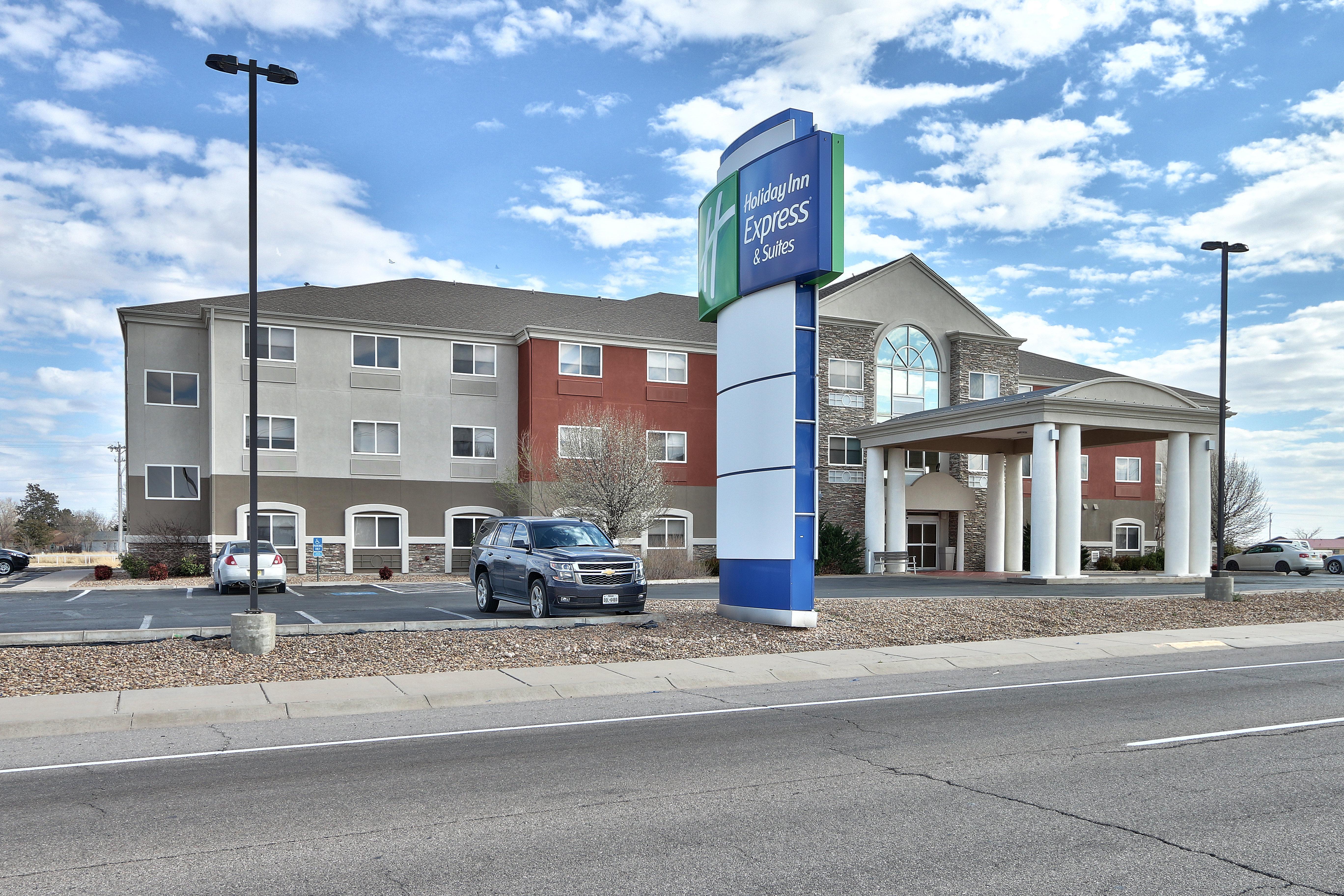 Holiday Inn Express & Suites Portales By Ihg מראה חיצוני תמונה