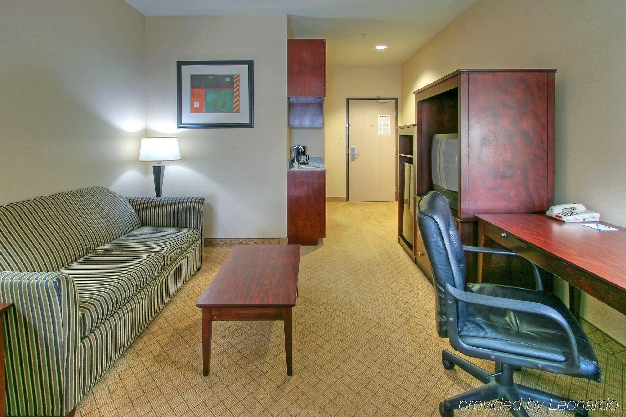 Holiday Inn Express & Suites Portales By Ihg חדר תמונה