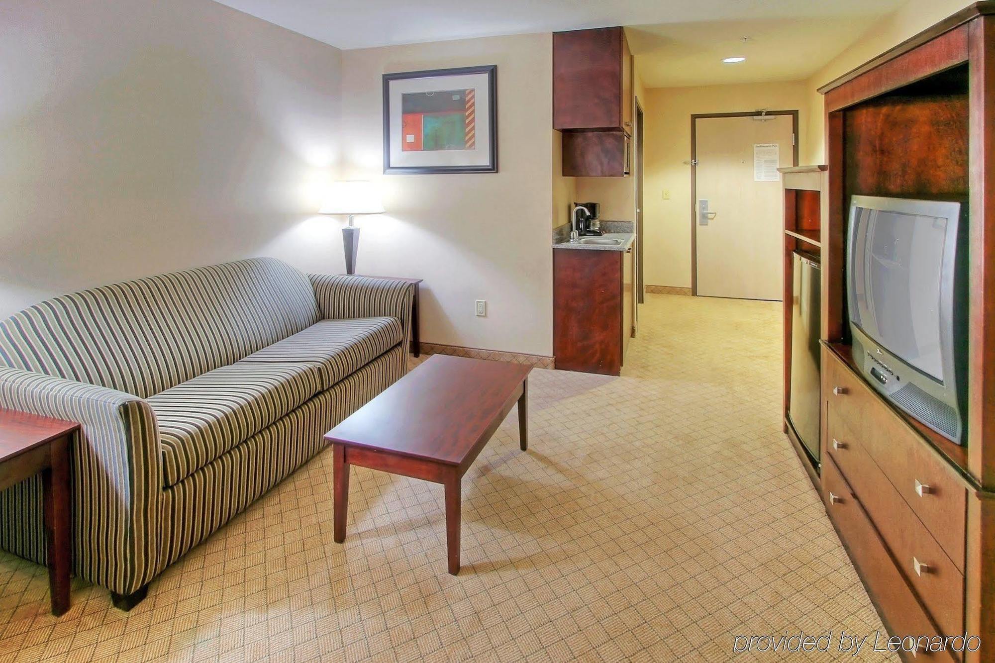 Holiday Inn Express & Suites Portales By Ihg חדר תמונה